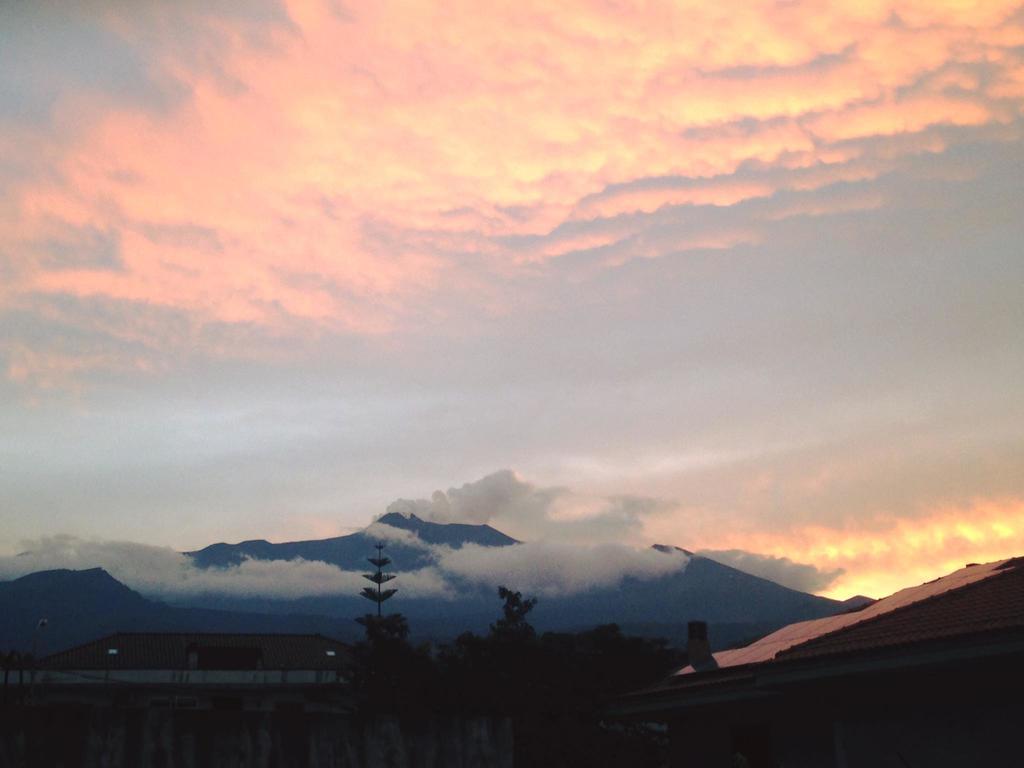 Vila I Colori Dell'Etna Santa Venerina Exteriér fotografie